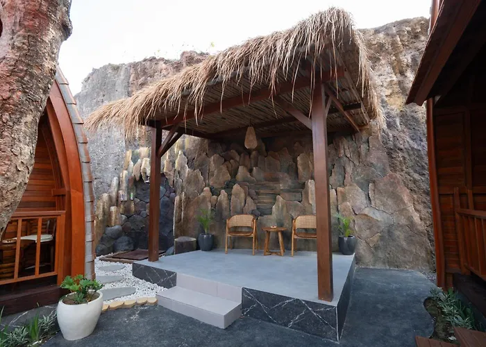 Mesari Lumbung - Uluwatu * Ungasan